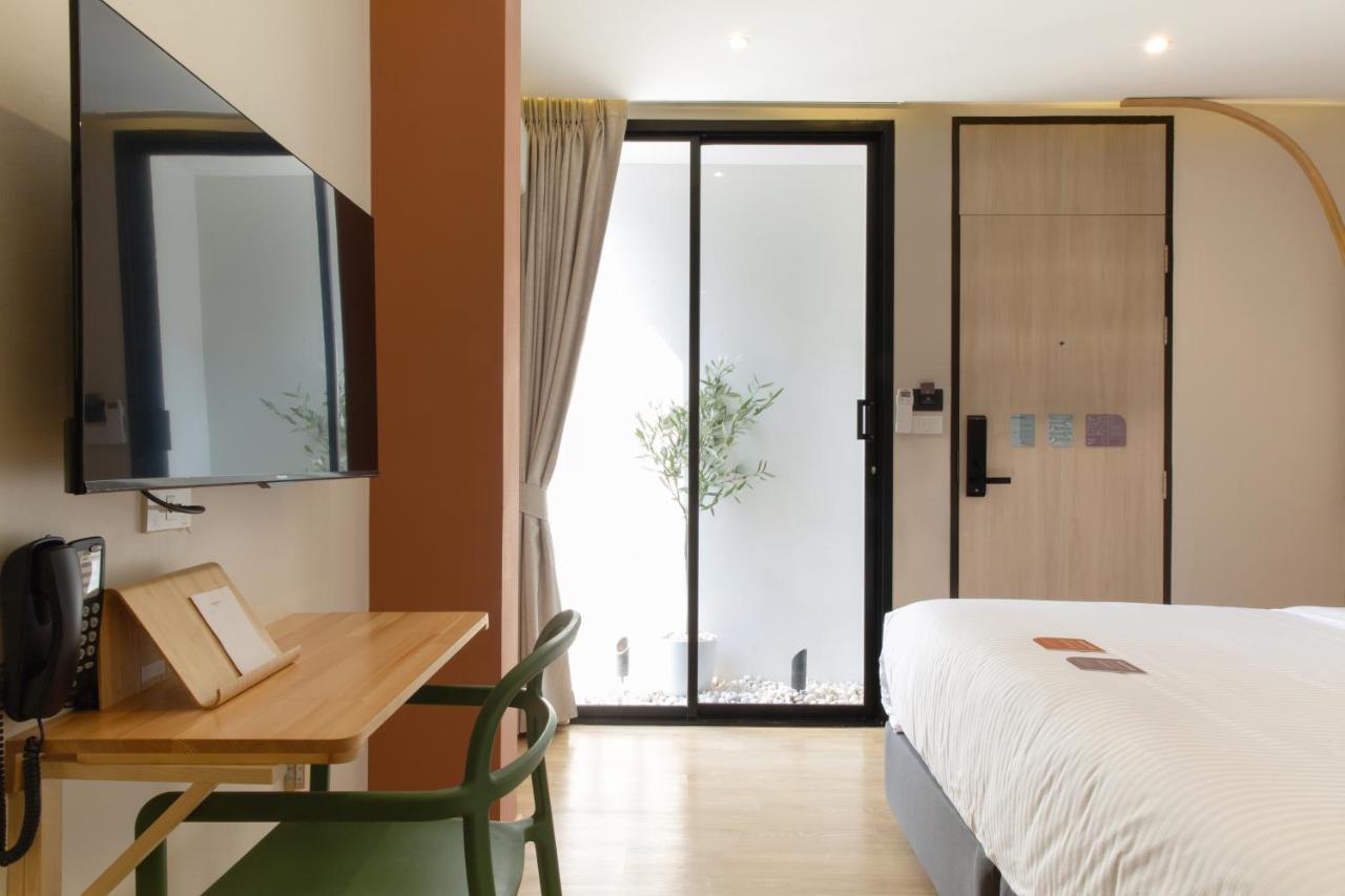 Double B Hostel Bangkok Buitenkant foto
