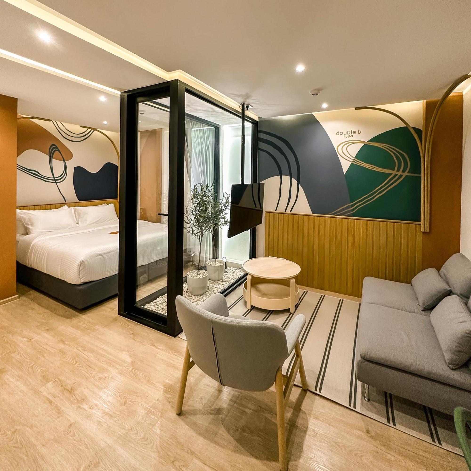 Double B Hostel Bangkok Buitenkant foto