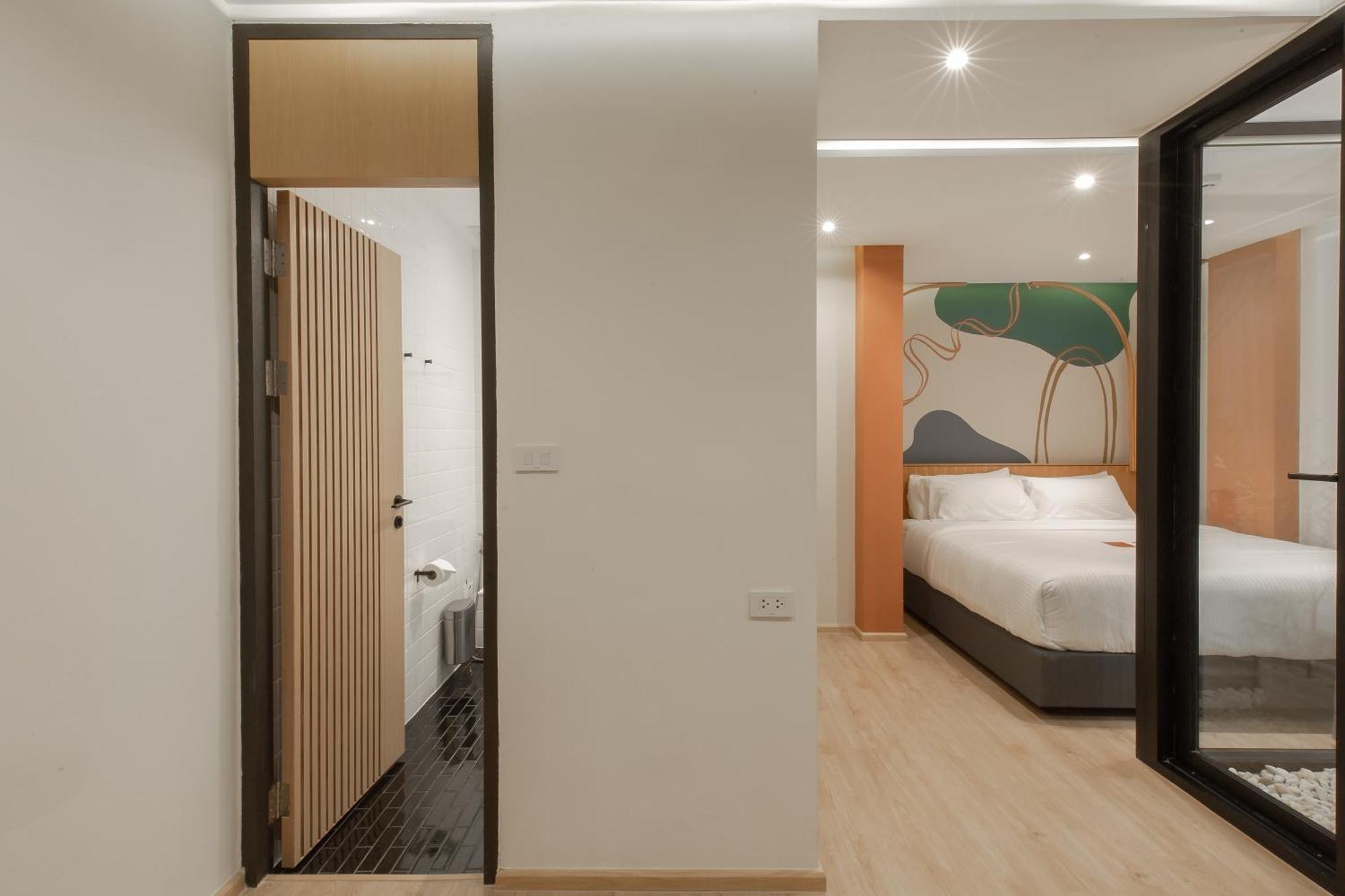Double B Hostel Bangkok Buitenkant foto